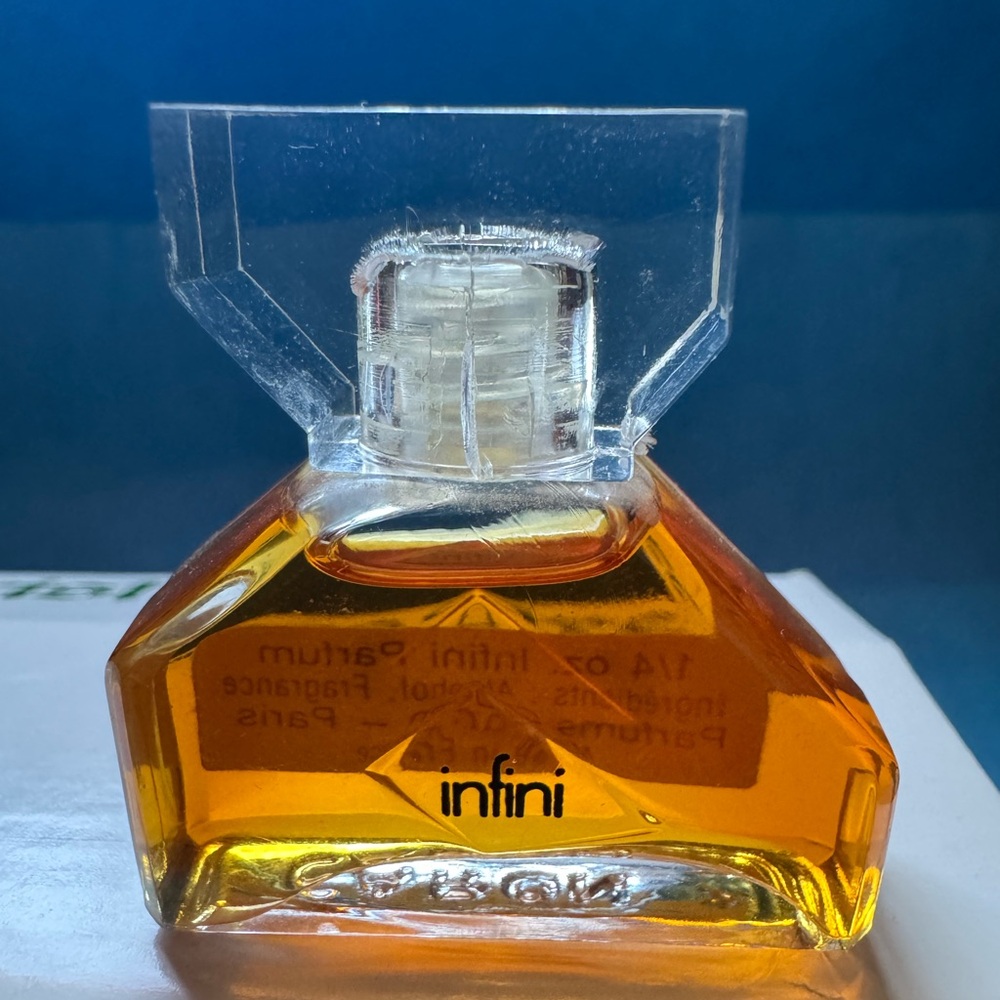 Infini Parfum 1/4 oz Parfums
Caron-Paris